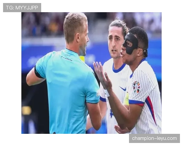 欧洲杯经典对决重现：传奇球员精彩进球全回顾