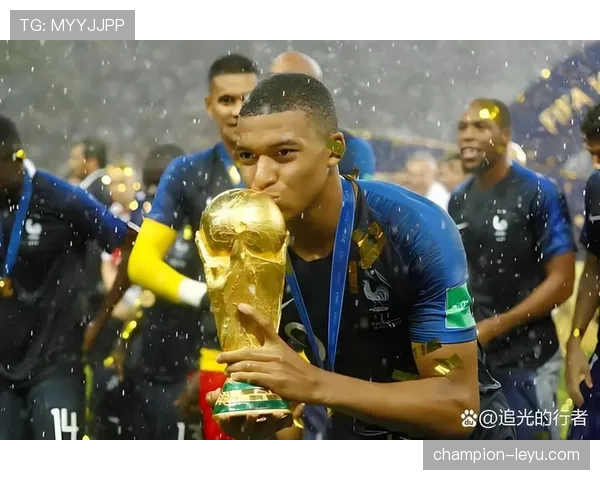 姆巴佩离队引发巴黎高层震荡：战术重建与豪门危机谁该优先？