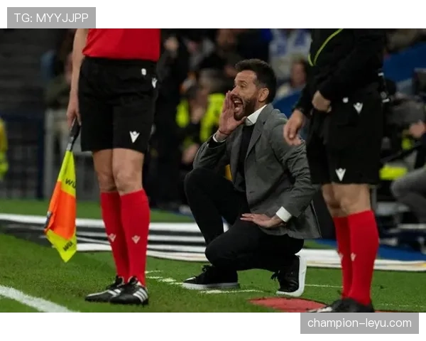 瓦伦西亚重建进程持续缓慢，球队稳定性及竞争格局面临挑战